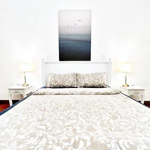 Apartment Wonderful Premium In Location At The Dome In Florence, 2 Bedrooms, Florence