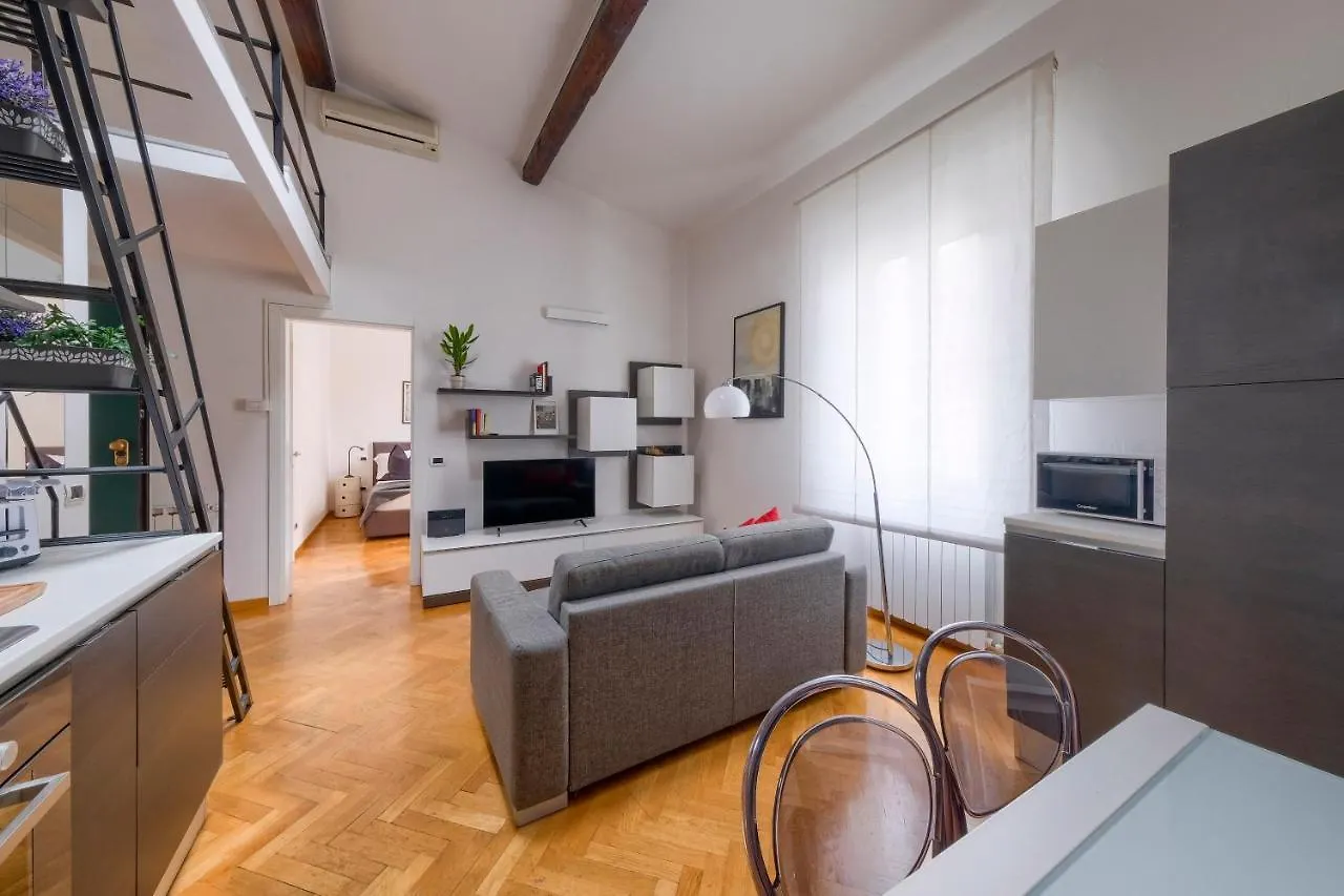 Loft Numero Quattro Florence 0*,  Italy